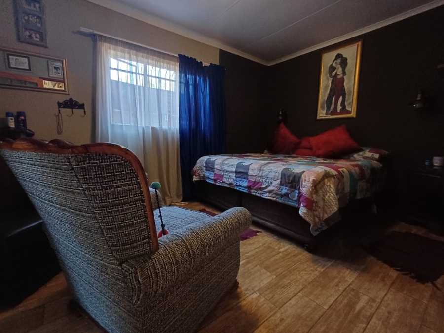 3 Bedroom Property for Sale in Stilfontein North West